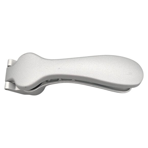 Pampered Chef Garlic Press Tool 2576 Aluminum Silver Durable NO CLEANING TOOL - Picture 1 of 6